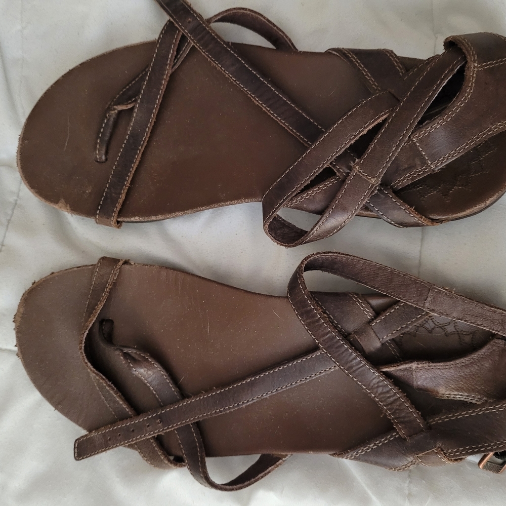 chaco sandals